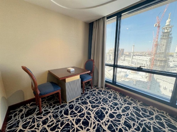 Al Safwah Hotel First Tower 1 image 92